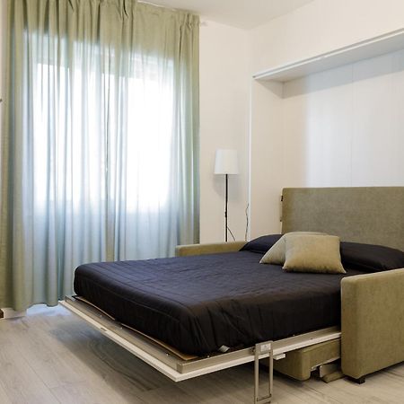 Apartamento Pieno Centro Di Milano Per Gruppi, Famiglie E Viaggi Di Lavoro Exterior foto