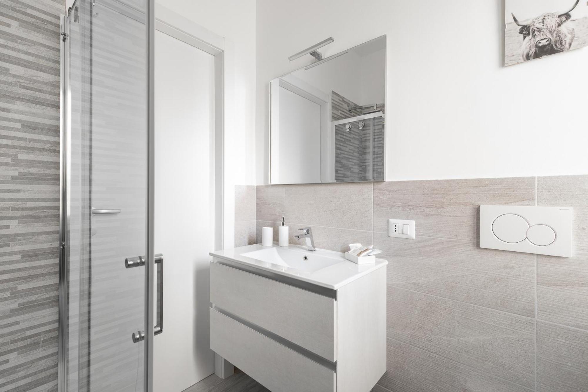 Apartamento Pieno Centro Di Milano Per Gruppi, Famiglie E Viaggi Di Lavoro Exterior foto
